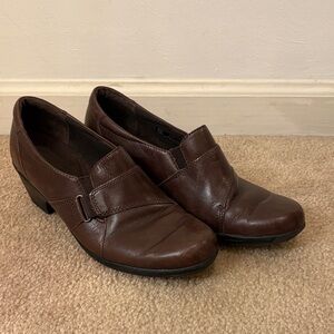 Clarks Women's Dark Brown Ankle Booties